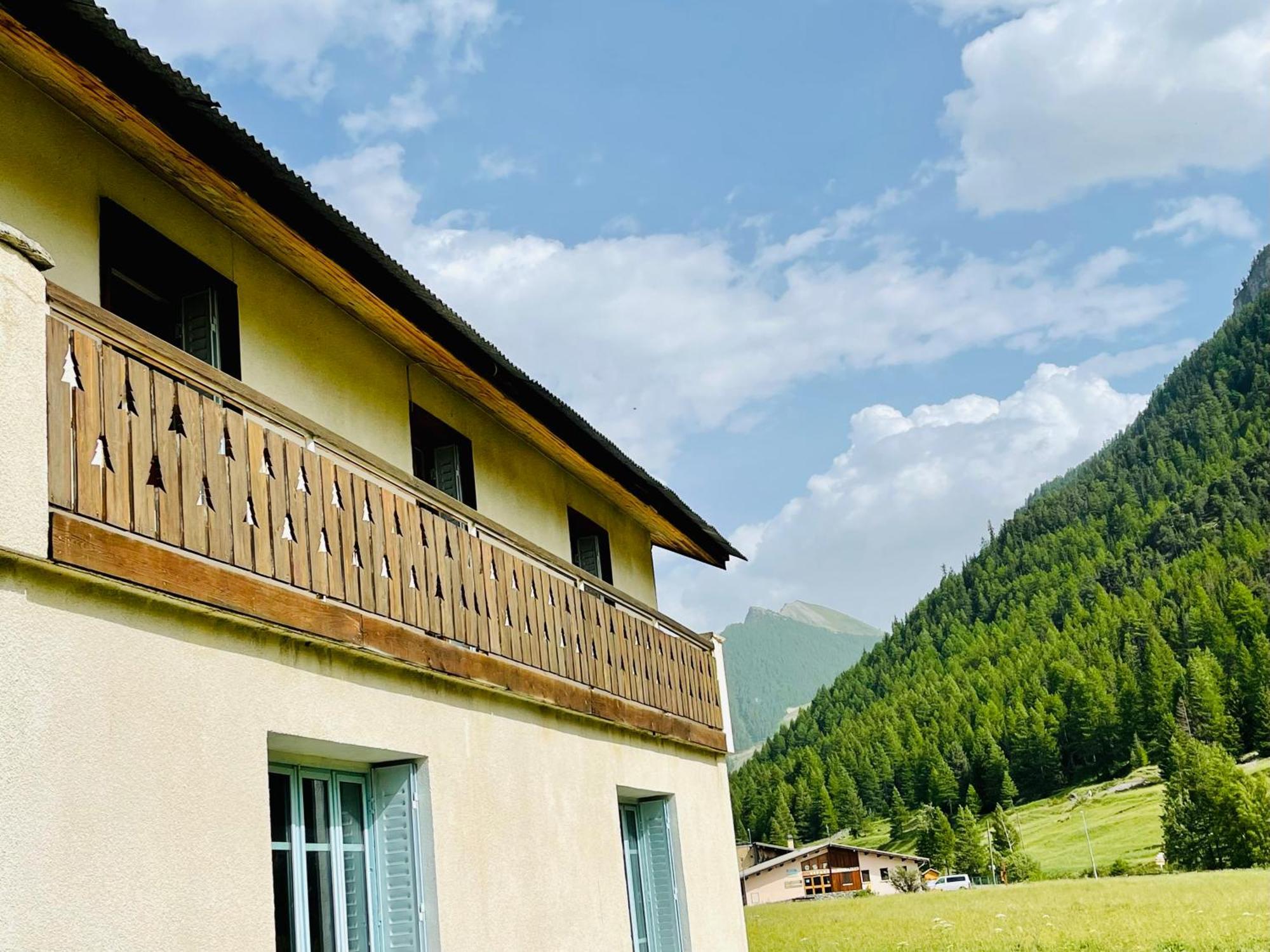 Gite Montagne 1 A 25 Places "Chalet Coste Belle" Ceillac Ngoại thất bức ảnh