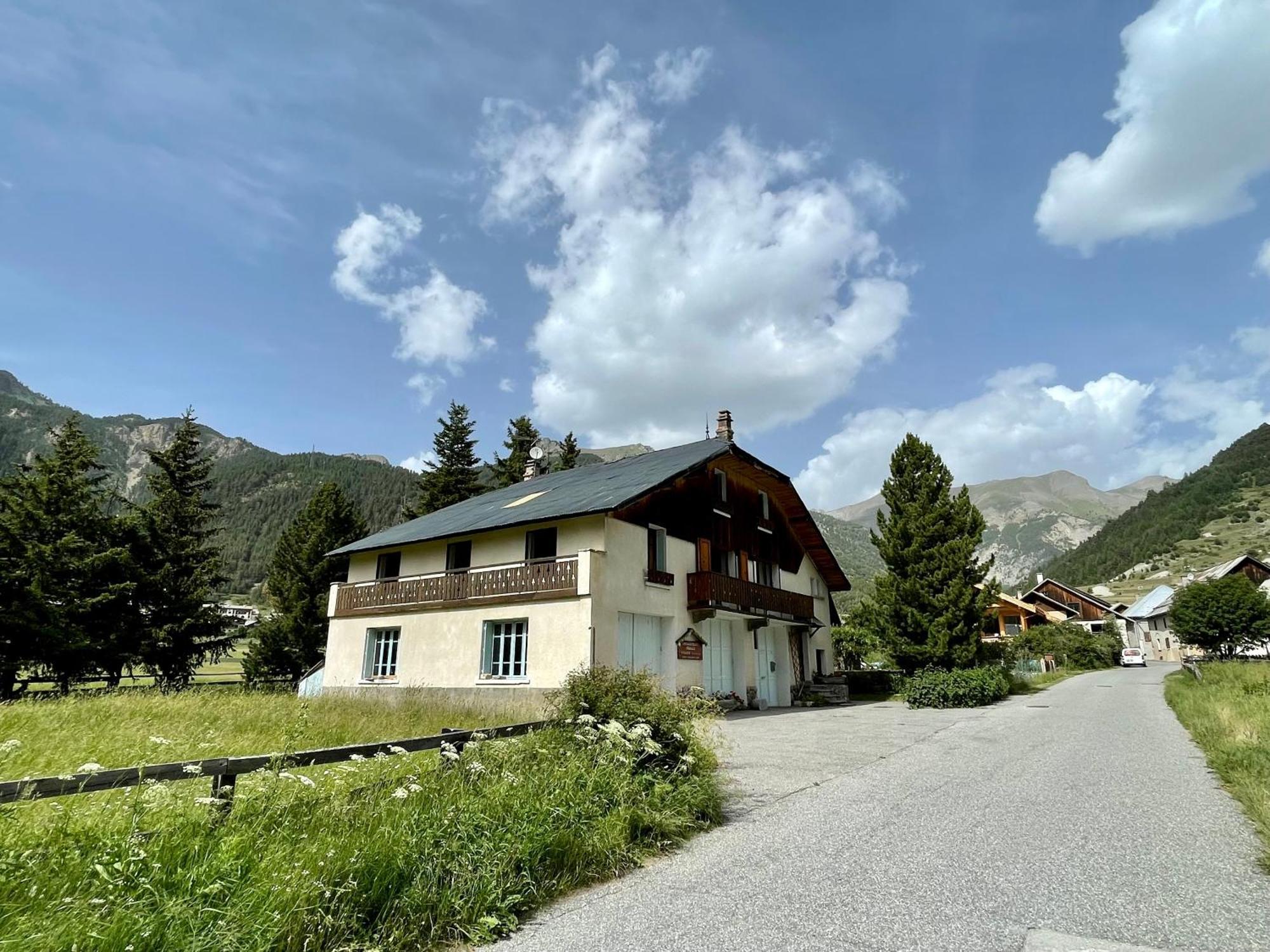 Gite Montagne 1 A 25 Places "Chalet Coste Belle" Ceillac Ngoại thất bức ảnh